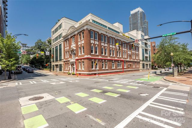 $599,000 | 229 North Church Street, Unit 100, Charlotte, NC 28202