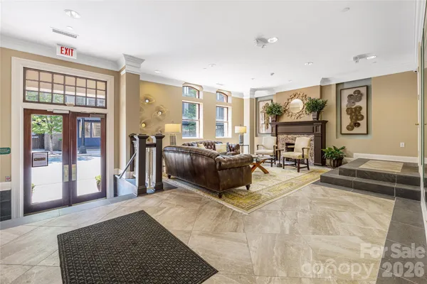 $499,000 | 229 North Church Street, Unit 100, Charlotte, NC 28202