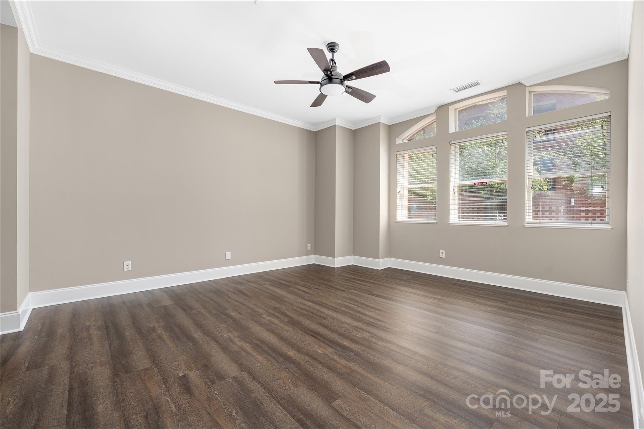 229 North Church Street, Unit 100 Charlotte, NC 28202 - Photo 6 of 48