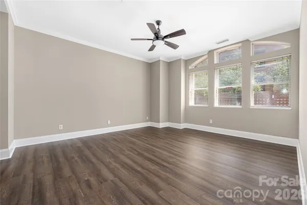 $499,000 | 229 North Church Street, Unit 100, Charlotte, NC 28202