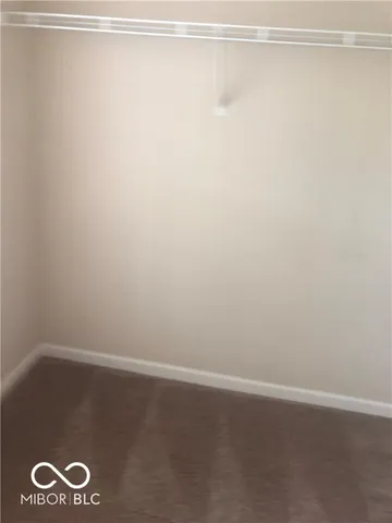 $1,900 | 11705 Chant Lane, Unit 7, Zionsville, IN 46077