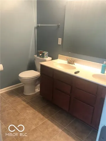 $1,900 | 11705 Chant Lane, Unit 7, Zionsville, IN 46077