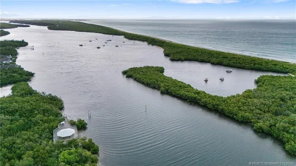 $615,000 | 7628 Southeast Autumn Lane, Hobe Sound, FL 33455