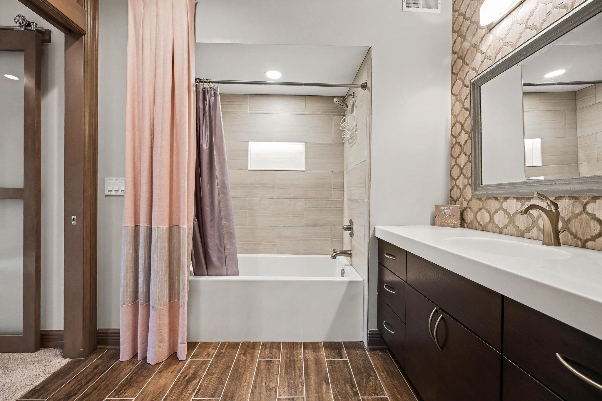7691 Perry Road Delaware, OH 43015 - Photo 42 of 93 Full Bath 3