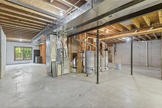 $1,650,000 | 1548 North 800 Road, Baldwin City, KS 66006