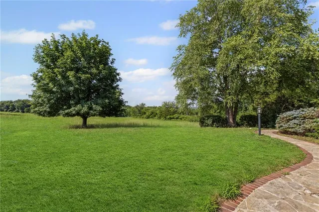 $1,650,000 | 1548 North 800 Road, Baldwin City, KS 66006