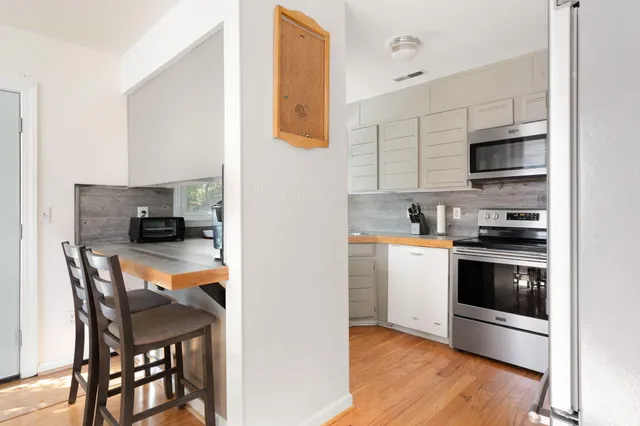 $335,000 | 109 Mill Pond Court, Summerville, SC 29485