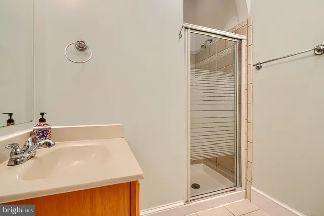 $3,250 | 706 South Bond Street, Baltimore, MD 21231