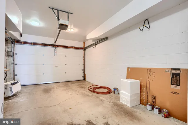 $3,250 | 706 South Bond Street, Baltimore, MD 21231