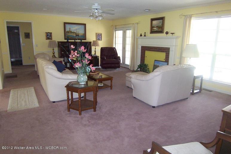 3702 Fox Run Jasper, AL 35504 - Photo 12 of 27 Gallery Image 12