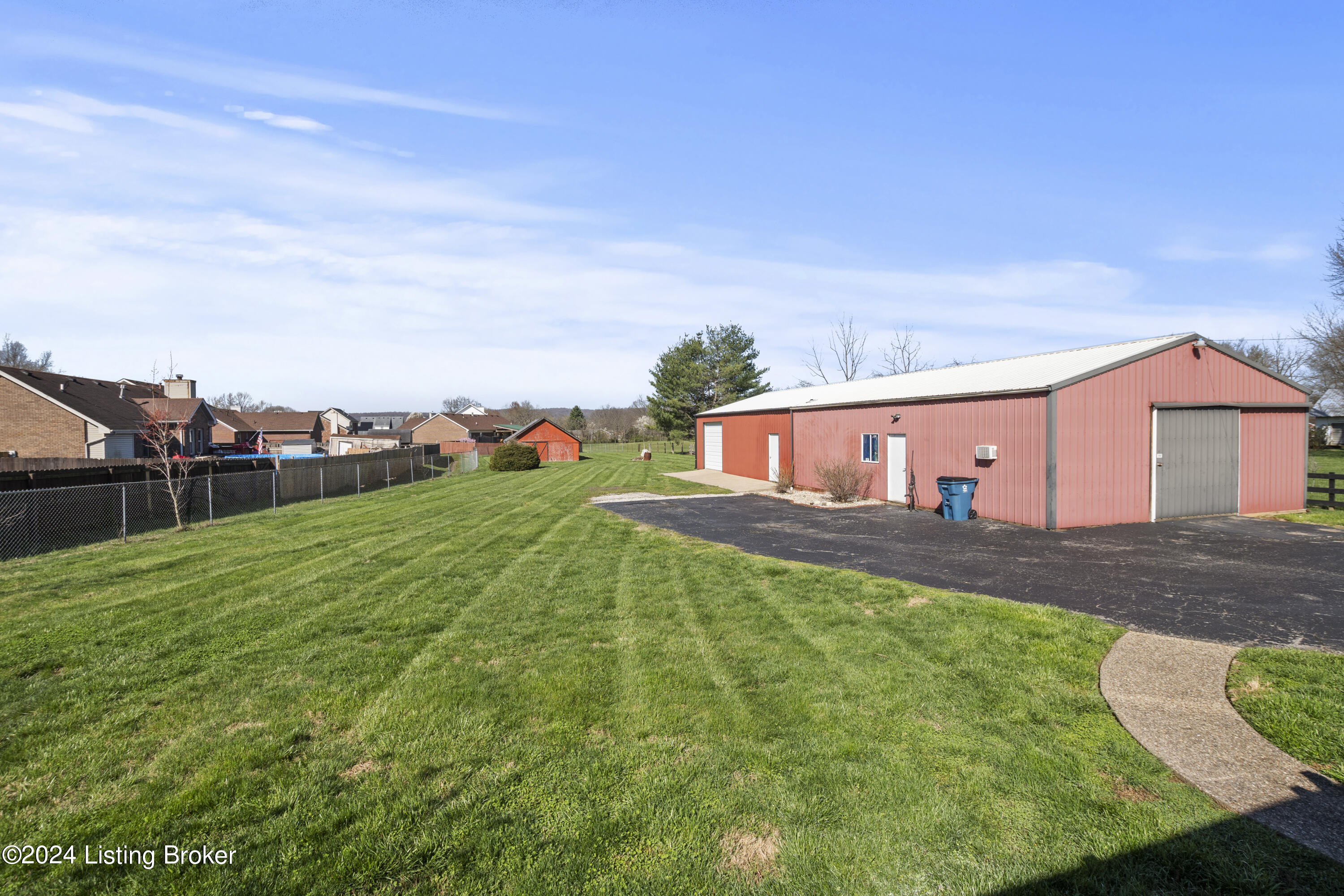 7800 Terry Road Louisville, KY 40258 - Photo 38 of 51 DSC_5798