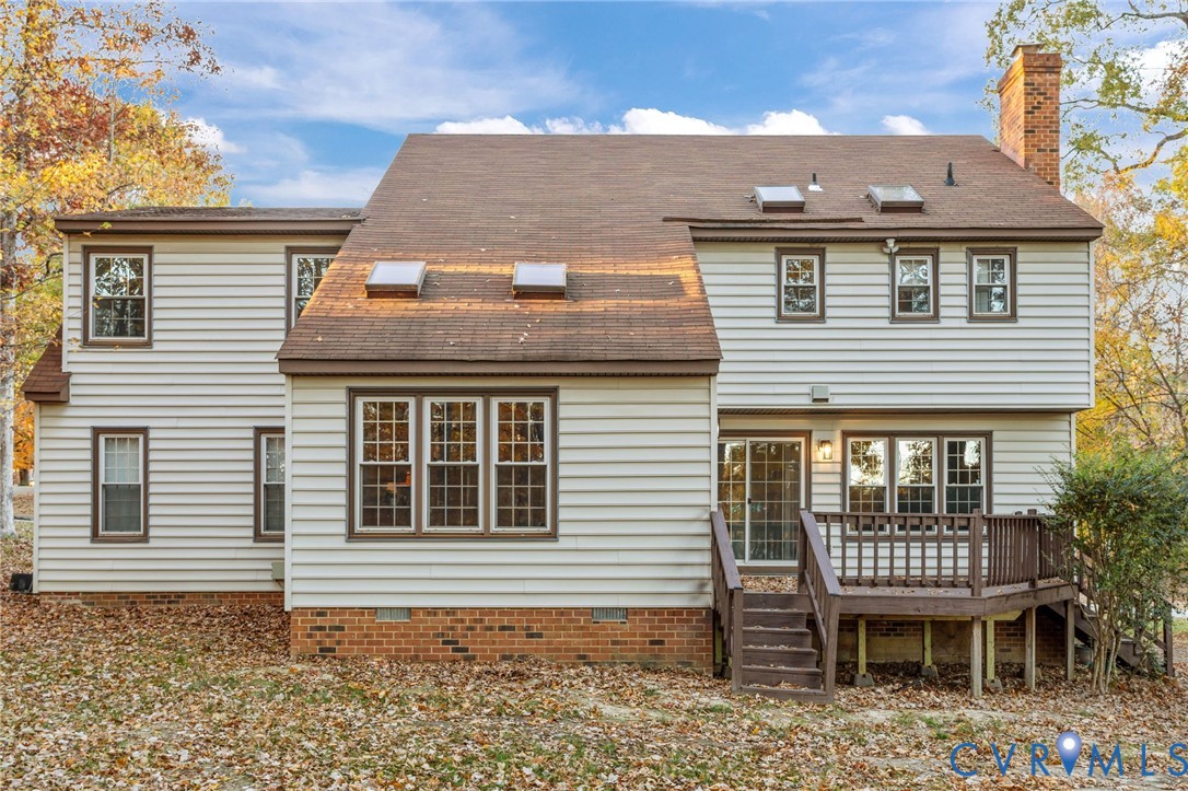 12601 Cottage Mill Road Midlothian, VA 23114 - Photo 6 of 50 a backyard of a house