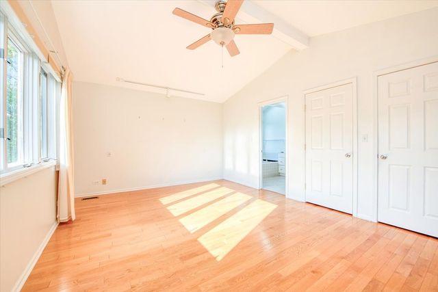 a view of utility room with washer and dryer
