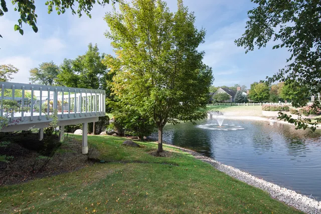 $599,900 | 105 North Craigie Lane, Inverness, IL 60067