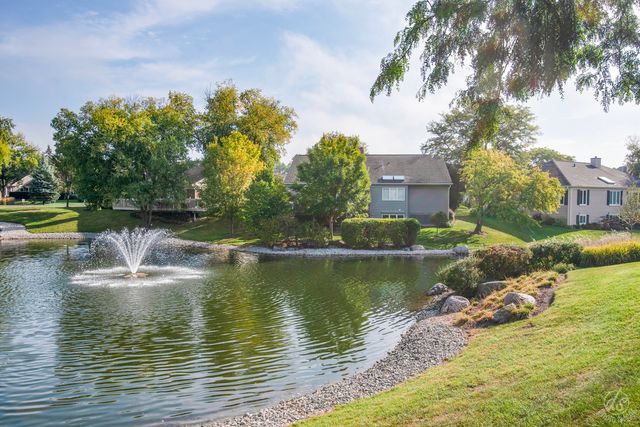 $599,900 | 105 North Craigie Lane, Inverness, IL 60067