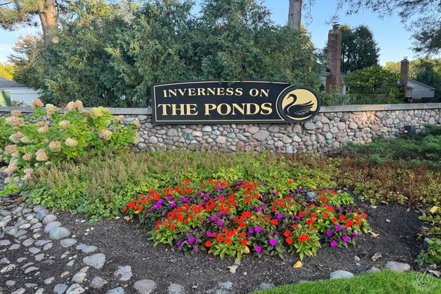 $599,900 | 105 North Craigie Lane, Inverness, IL 60067