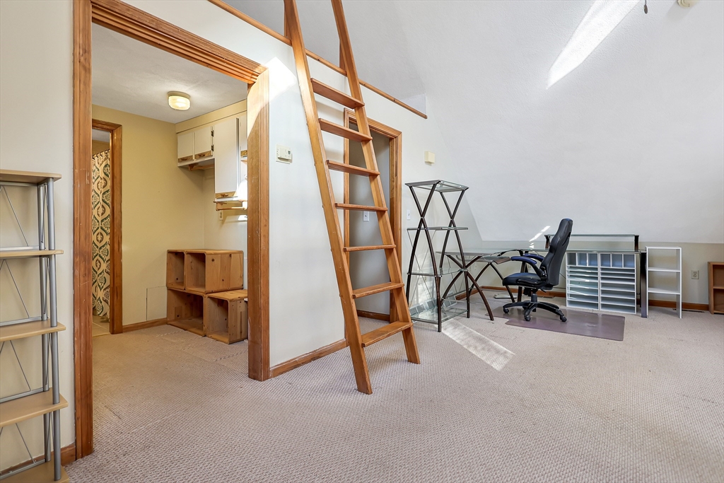 11 Warwick Street, Unit 3 Lowell, MA 01851 - Photo 10 of 23 a view of entryway