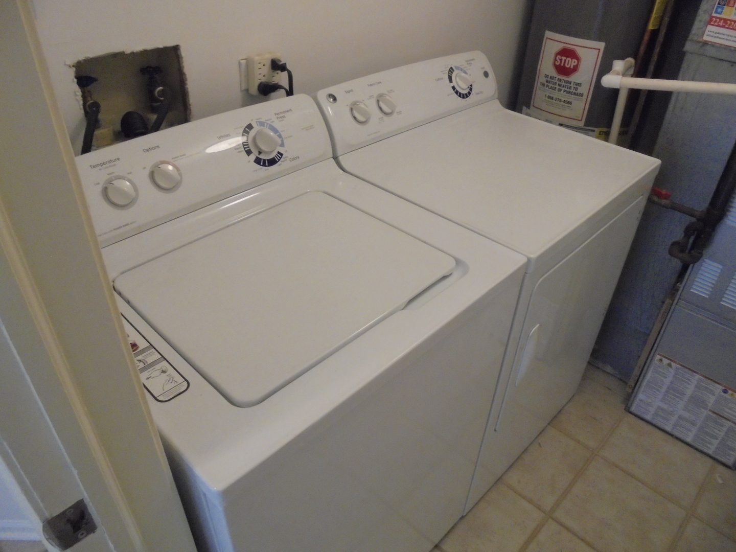 938 Ridgefield Lane Wheeling, IL 60090 - Photo 24 of 27