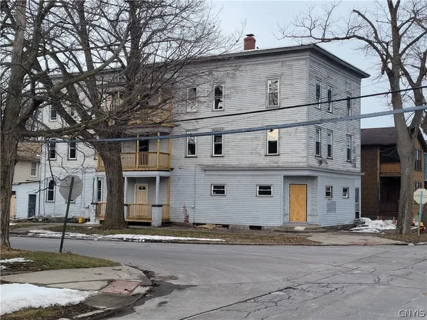 $160,000 | 314 Nichols Street, Utica, NY 13501