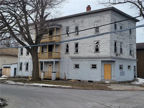 $160,000 | 314 Nichols Street, Utica, NY 13501