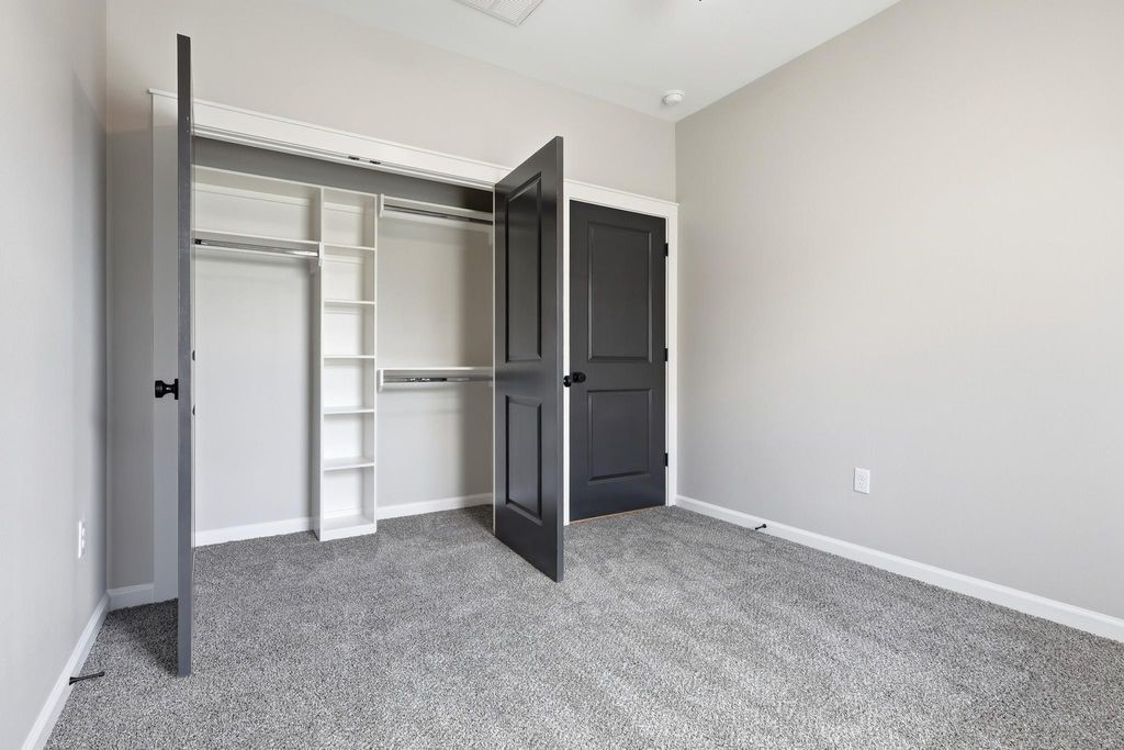 4723 Mallow Street, Unit B Houston, TX 77033 - Photo 21 of 27