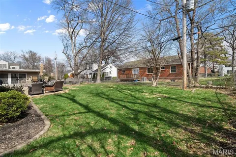 $474,900 | 760 Glenway Drive, Glendale, MO 63122