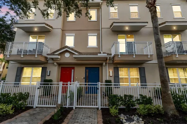 $470,000 | 895 Brutus Terrace, Lake Mary, FL 32746