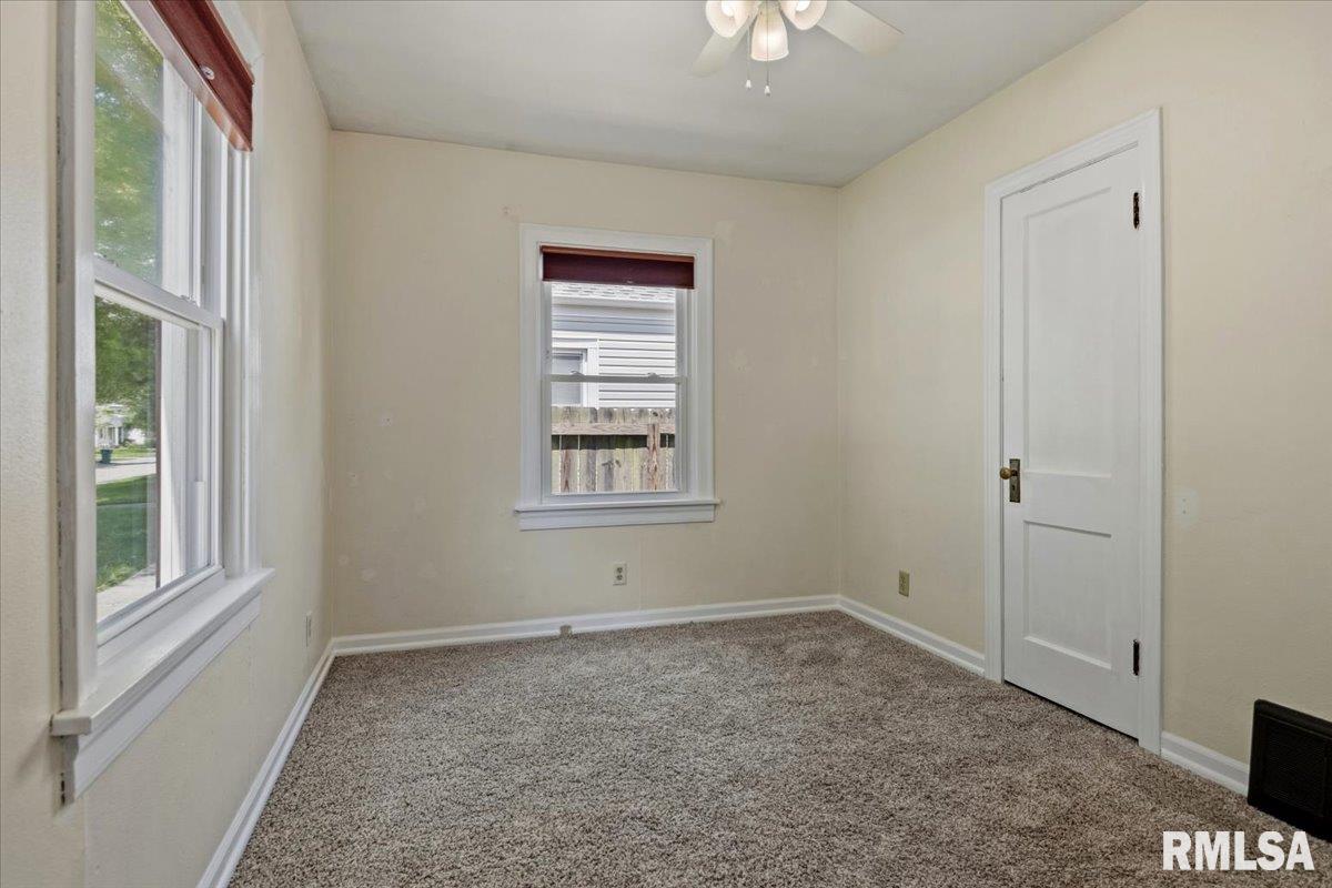2924 South 3rd Street Springfield, IL 62703 - Photo 17 of 37