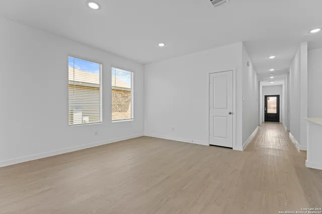 $299,900 | 14819 Taradeau, San Antonio, TX 78254