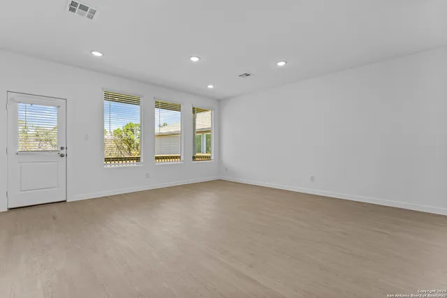 $299,900 | 14819 Taradeau, San Antonio, TX 78254