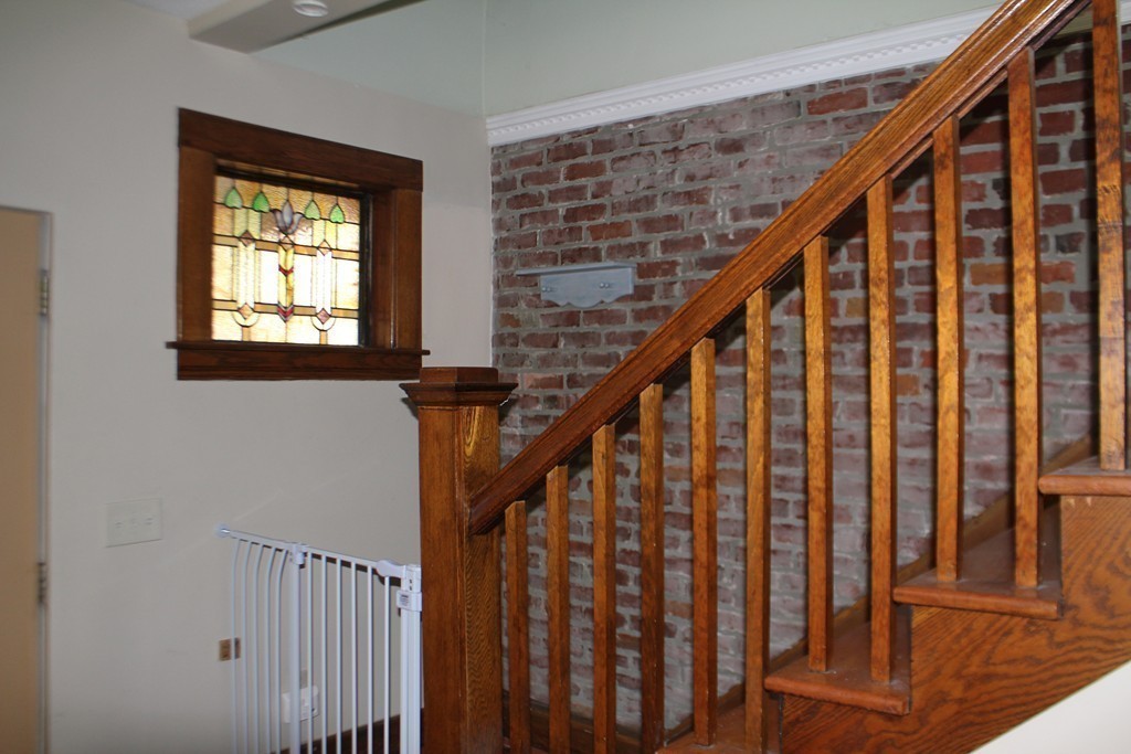 71 Silver Street West Springfield, MA 01089 - Photo 4 of 18 Gallery Image 4
