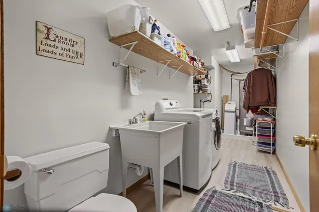 $1,200,000 | 6435 172nd Avenue Southeast, Colfax, ND 58018