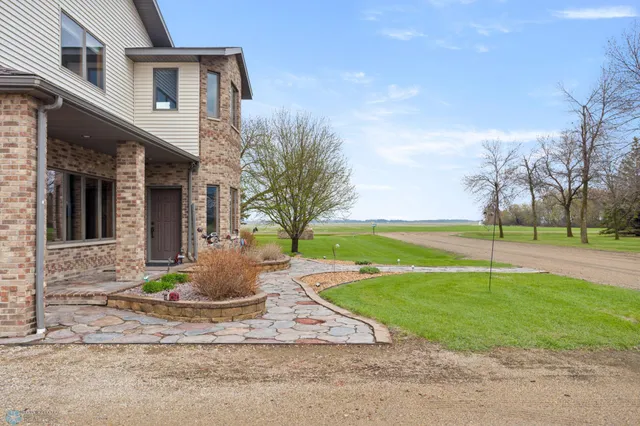 $1,200,000 | 6435 172nd Avenue Southeast, Colfax, ND 58018