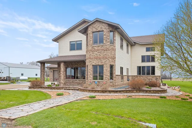 $1,200,000 | 6435 172nd Avenue Southeast, Colfax, ND 58018