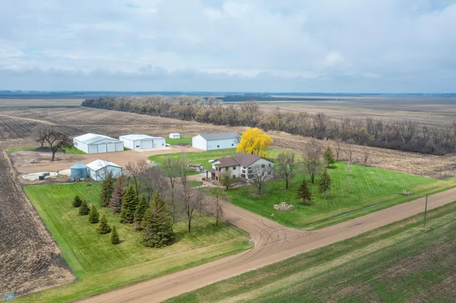 $1,200,000 | 6435 172nd Avenue Southeast, Colfax, ND 58018