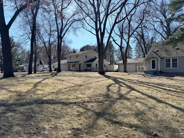 $334,900 | 8032 Sunnyside Road, Mounds View, MN 55112