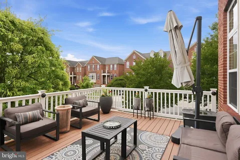$1,328,000 | 164 Crown Farm Drive, Gaithersburg, MD 20878