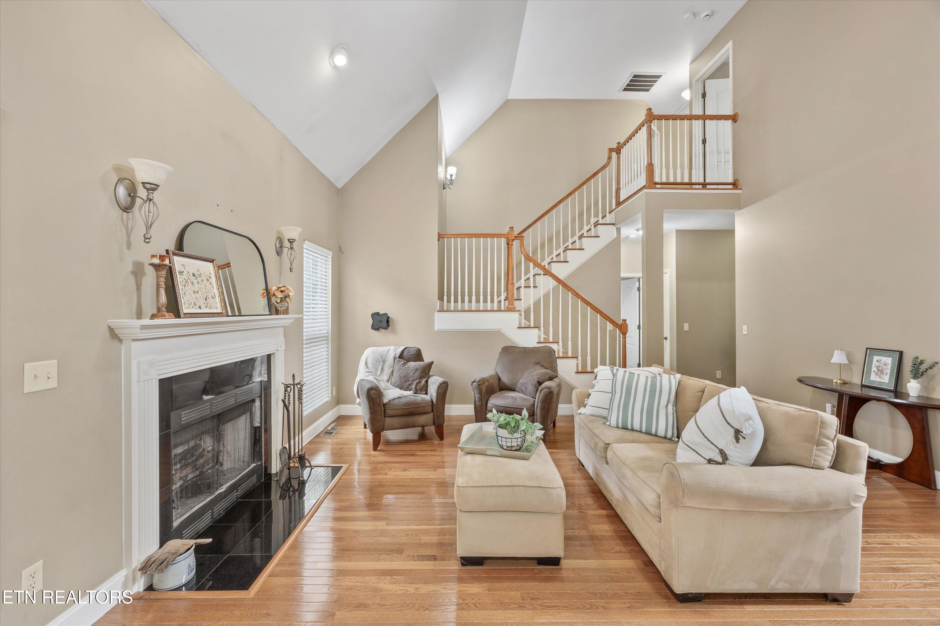 8127 Campbells Point Road Corryton, TN 37721 - Photo 9 of 46 15-8127 Campbells Point Rd 012