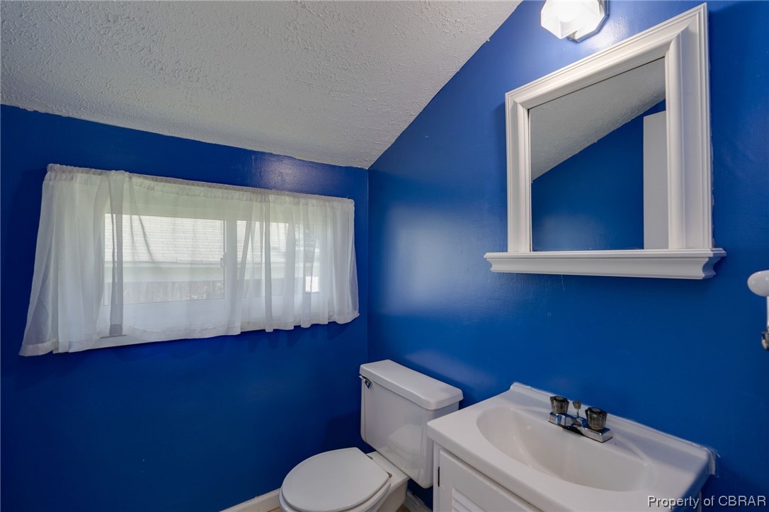 111 Fox Hill Road Hampton, VA 23669 - Photo 14 of 25 Gallery Image 14