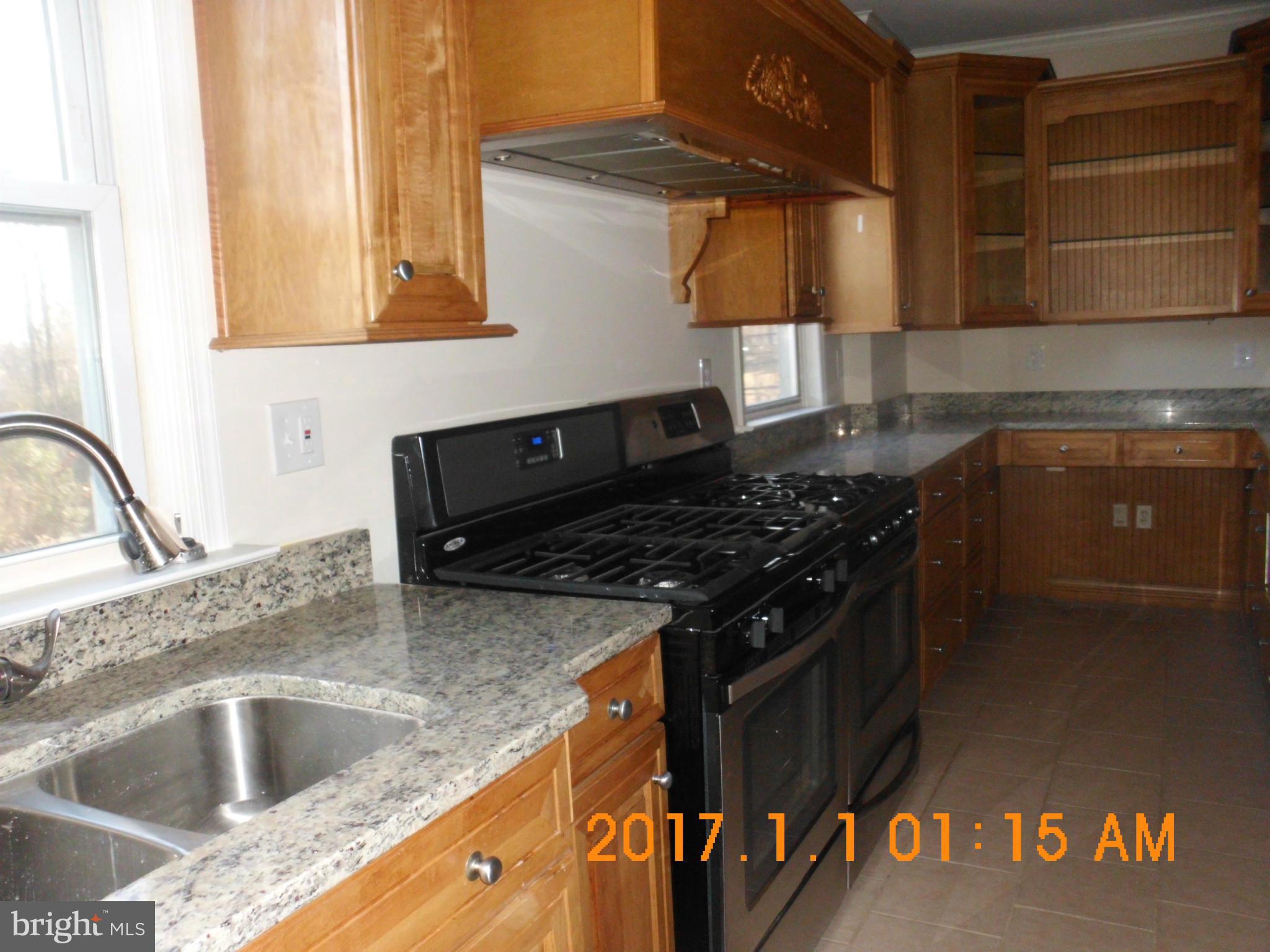 8016 Brooklyn Bridge Road Laurel, MD 20707 - Photo 12 of 30 Kitchen