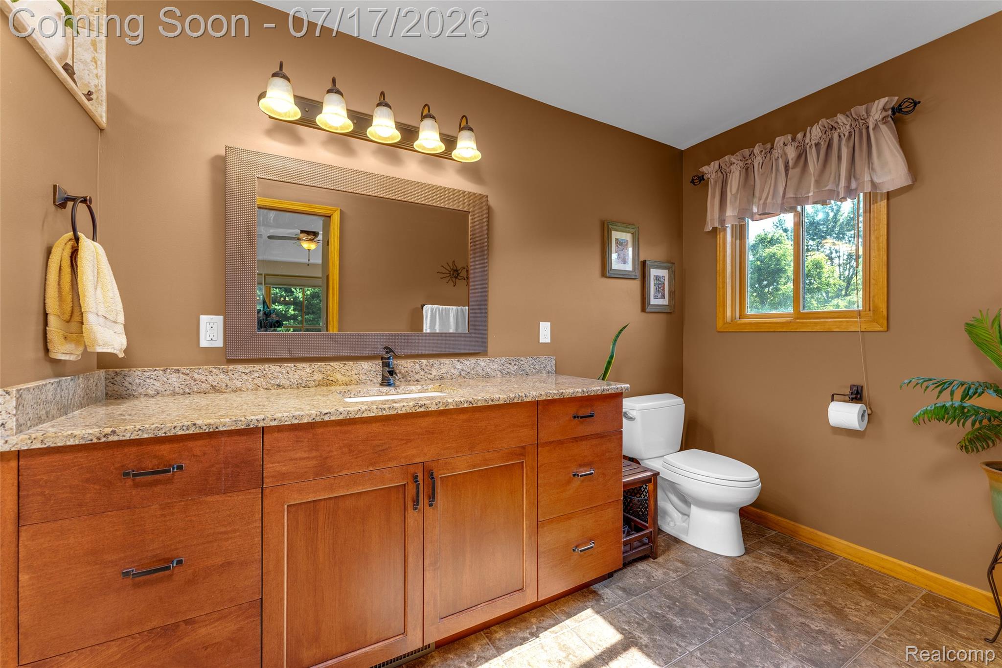 7200 Wiggins Road Howell, MI 48855 - Photo 21 of 35 DSC09757.jpg