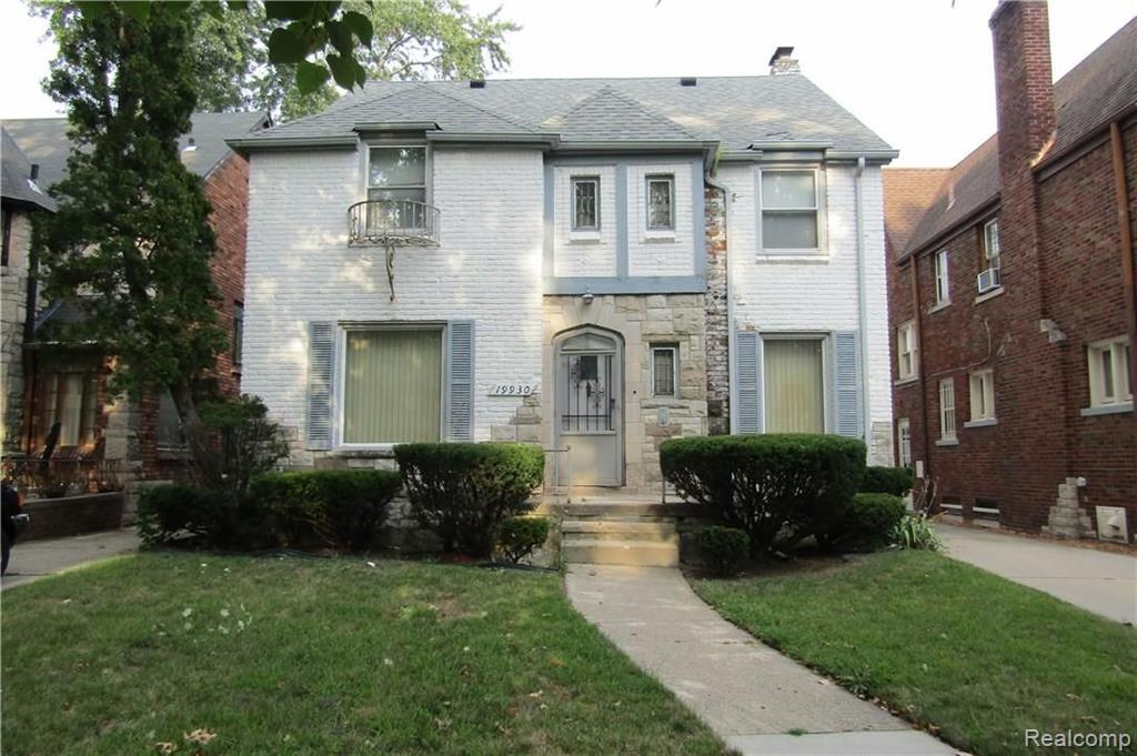 19930 Renfrew Road Detroit, MI 48221 - Photo 1 of 34