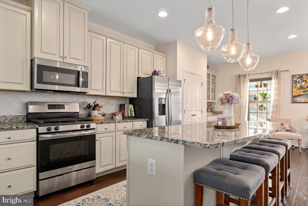 14417 Sandy Ridge Lane Laurel, MD 20707 - Photo 12 of 34 Gallery Image 12