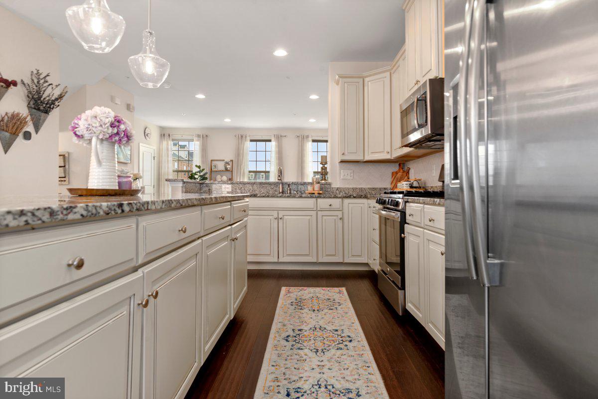14417 Sandy Ridge Lane Laurel, MD 20707 - Photo 13 of 34 Gallery Image 13