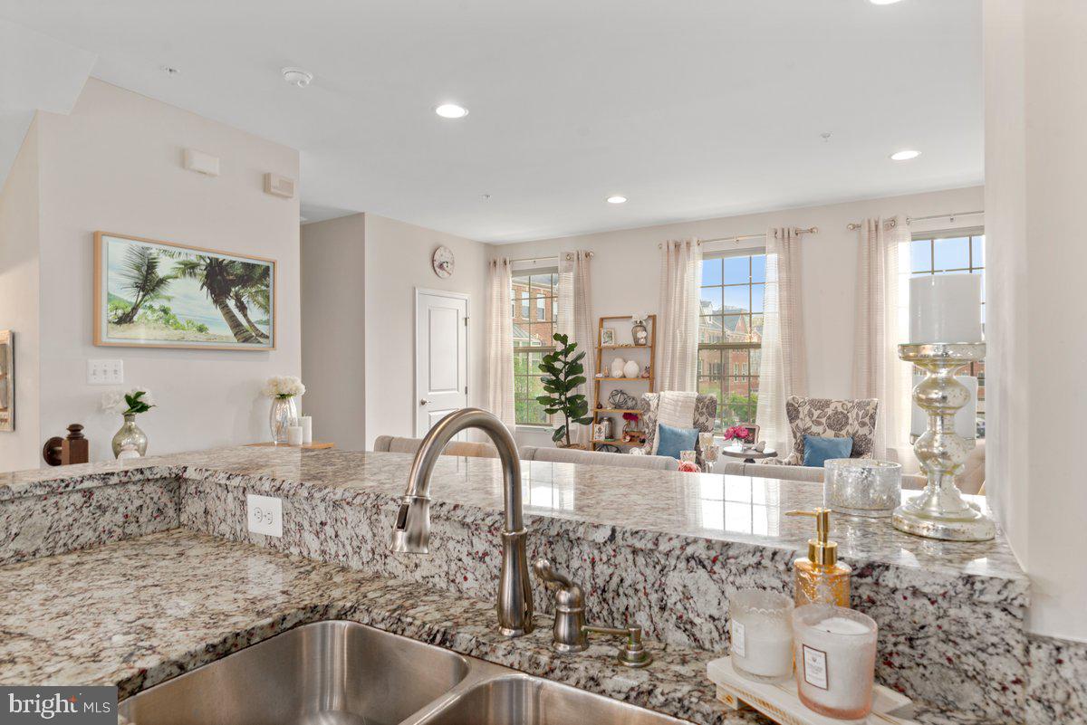 14417 Sandy Ridge Lane Laurel, MD 20707 - Photo 10 of 34 Gallery Image 10