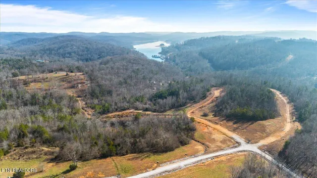 $9,900 | Lot 442 The Villages Ii, La Follette, TN 37766