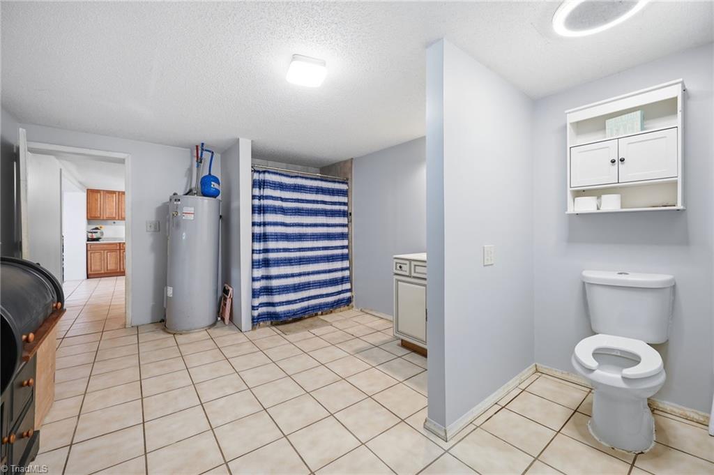 901 Decker Road Thomasville, NC 27360 - Photo 16 of 25