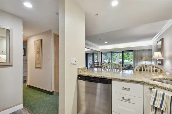 $174,900 | 36750 Highway 19, Unit 23110, Palm Harbor, FL 34684