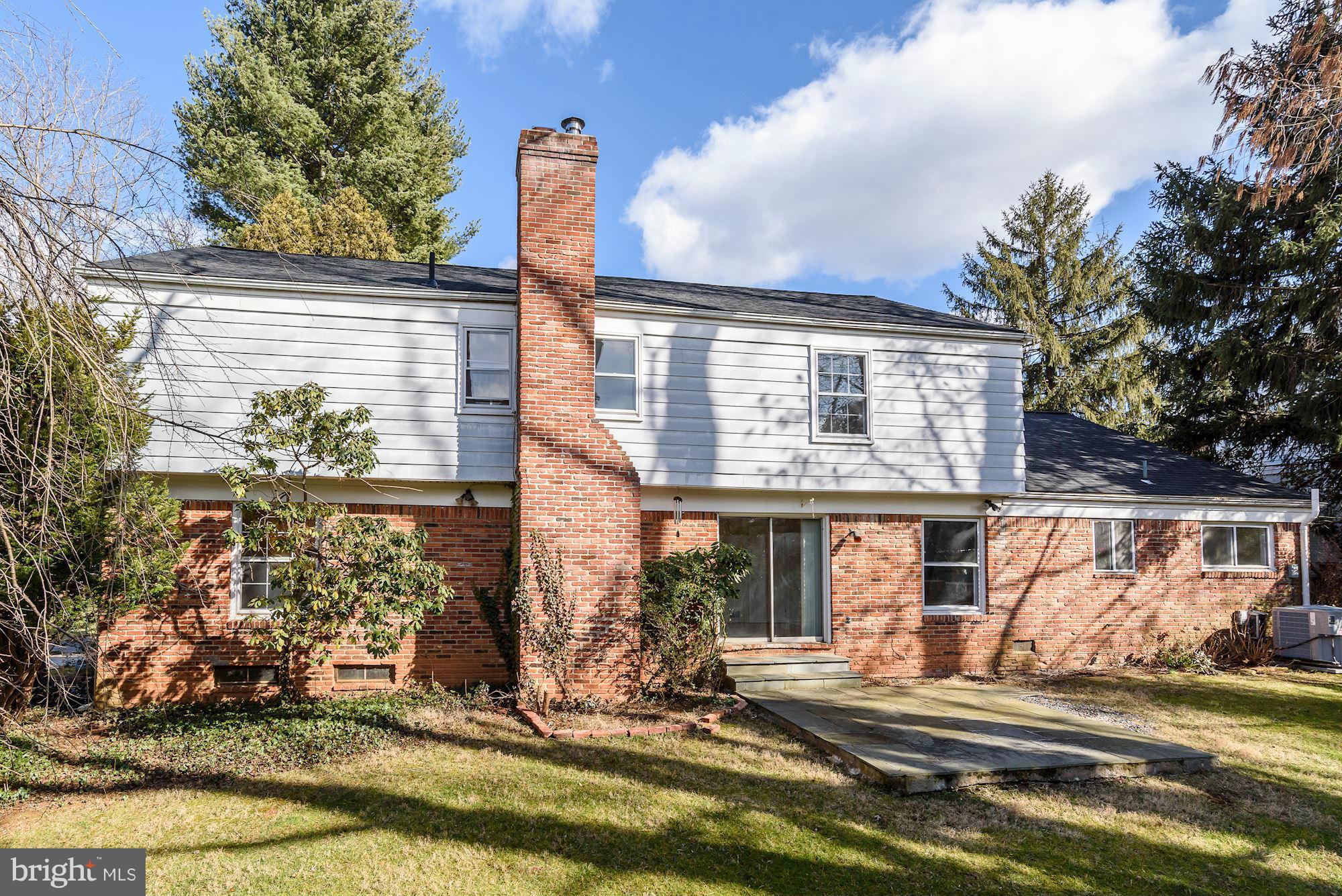 10816 Old Coach Road Potomac, MD 20854 - Photo 27 of 27 Exterior (Rear)