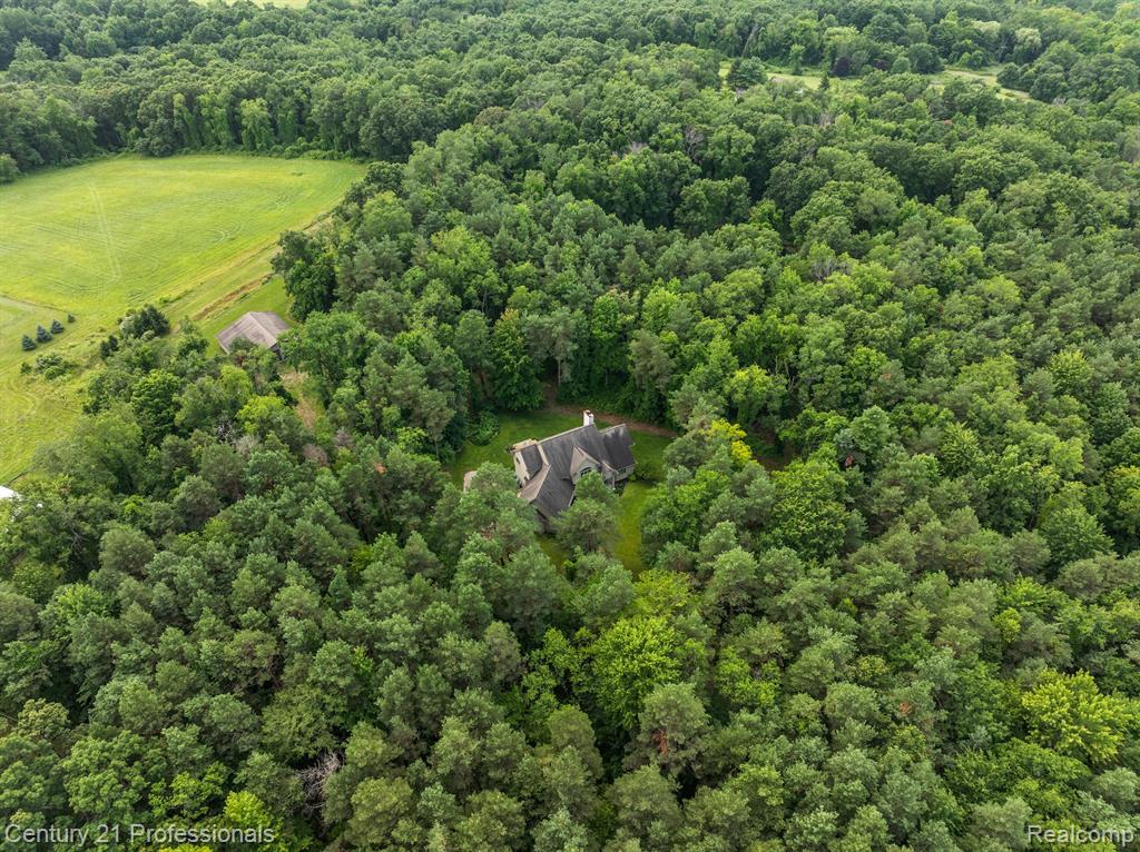 2989 Gardner Road Oxford, MI 48371 - Photo 10 of 69
